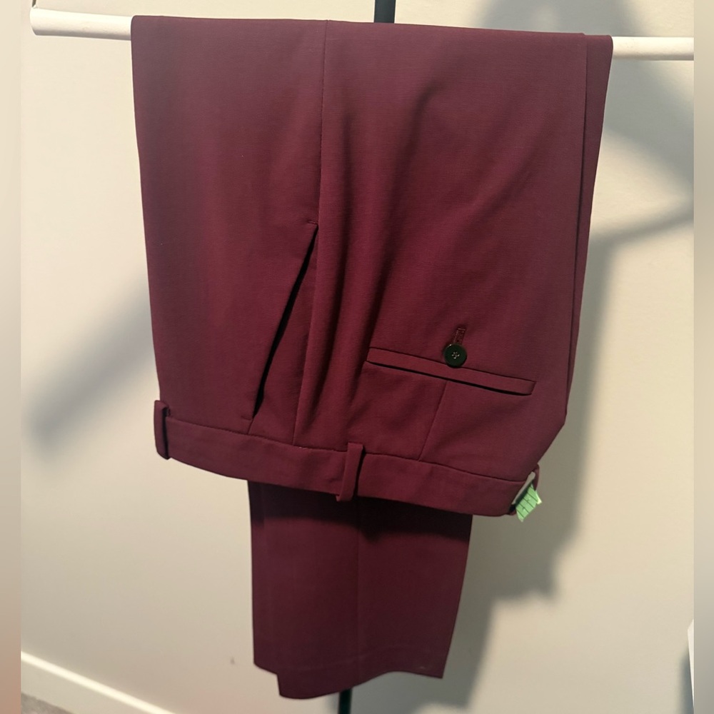 Theory Etiennette Mulberry Blazer (Size 00) and Pants (Size 0) in Good Wool Suit - Picture 2 of 4